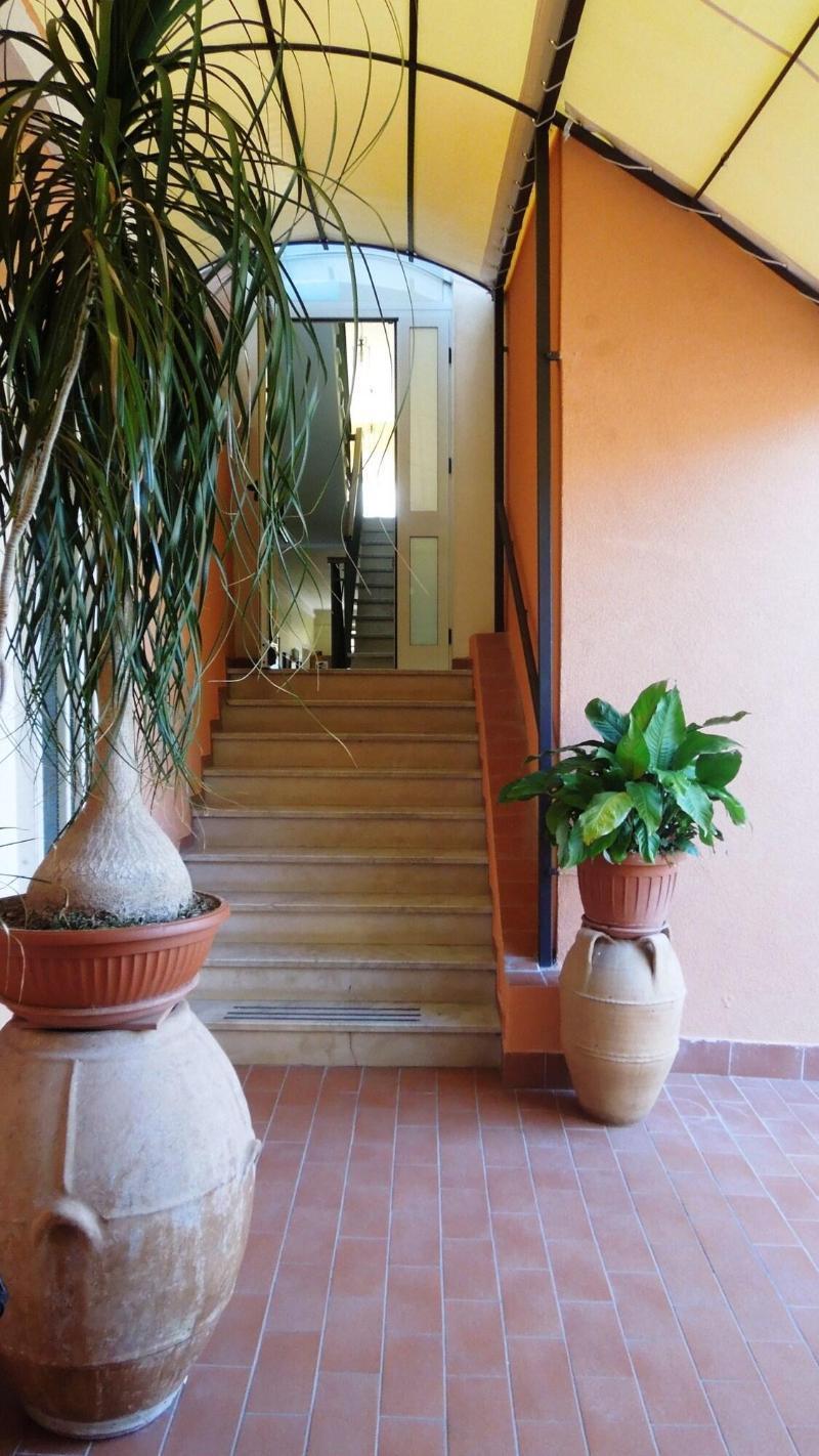Delfino Hotell Marina di Camerota Exteriör bild