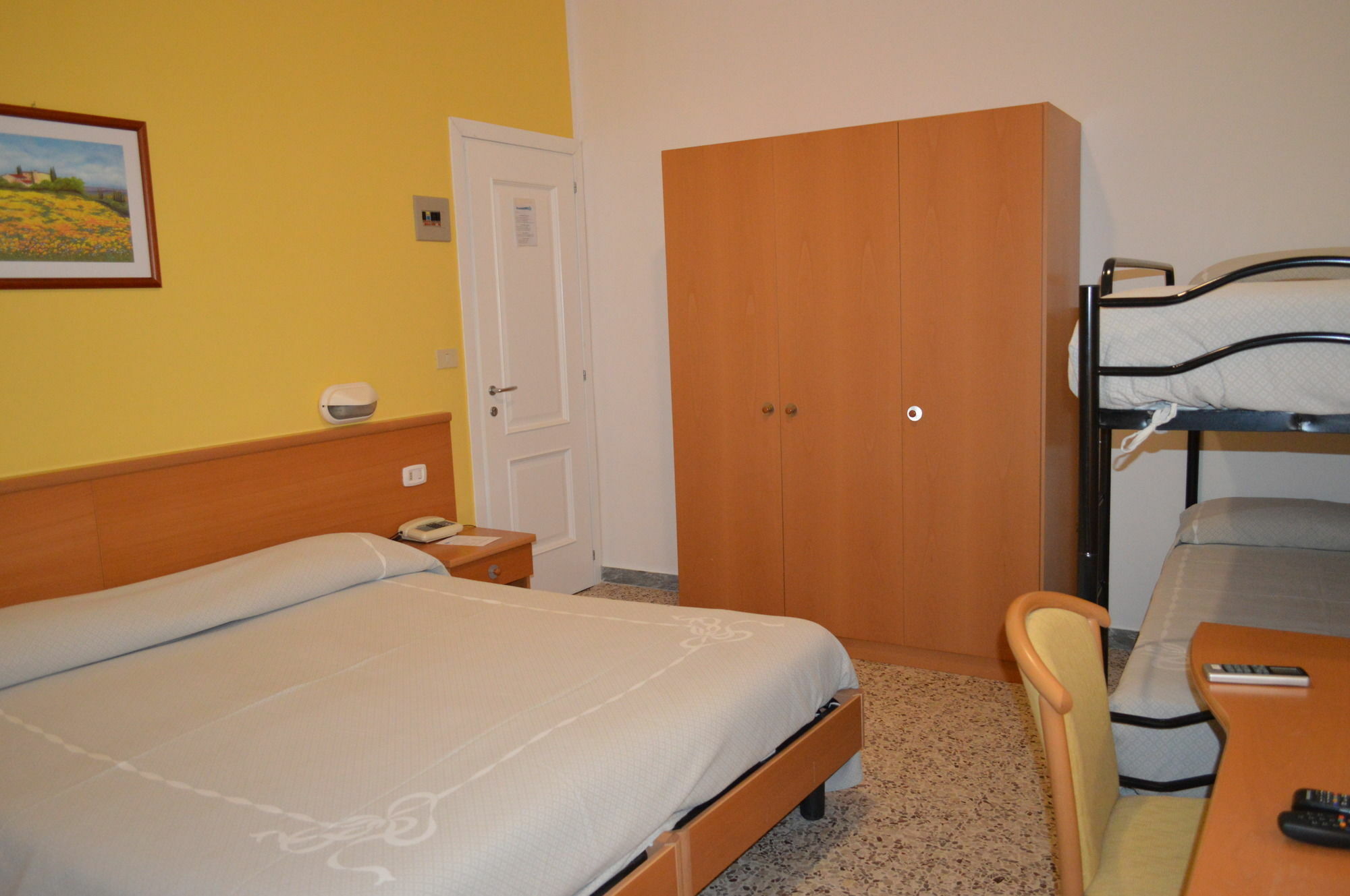 Delfino Hotell Marina di Camerota Exteriör bild