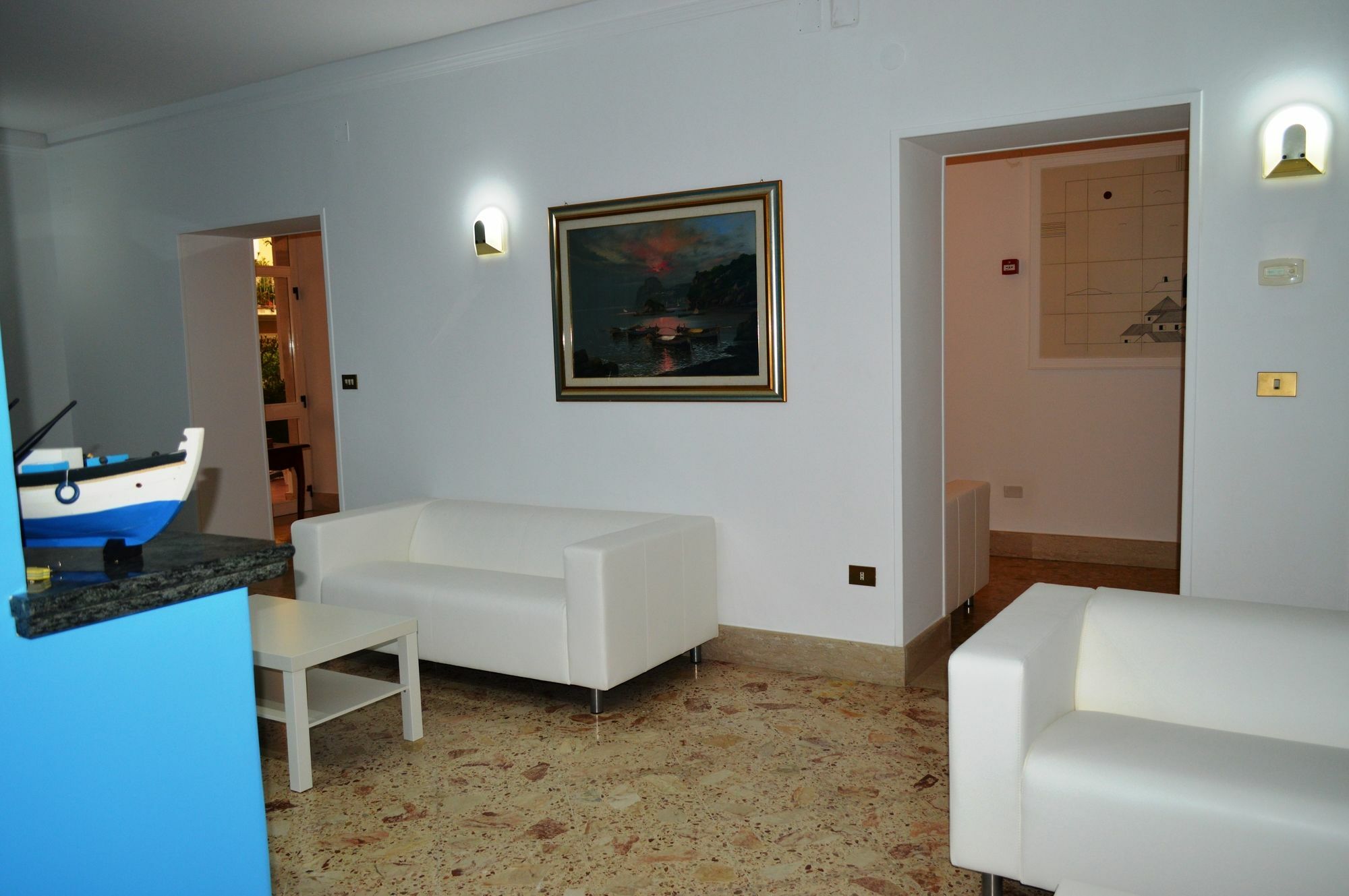 Delfino Hotell Marina di Camerota Exteriör bild